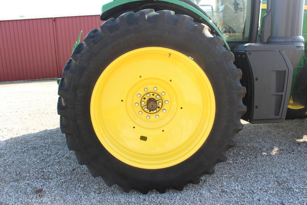 2014 John Deere 8245R MFWD tractor