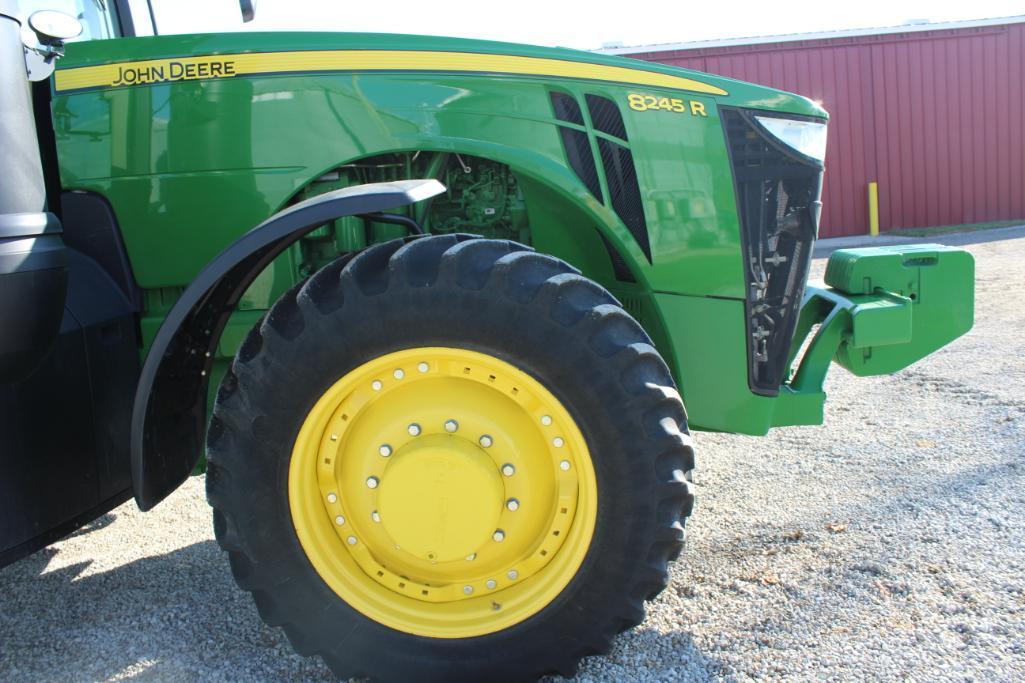 2014 John Deere 8245R MFWD tractor