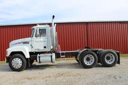 2000 Mack CH613 day cab semi