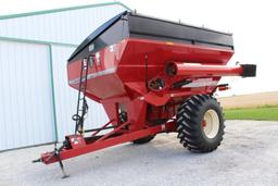 Unverferth 8250 grain cart