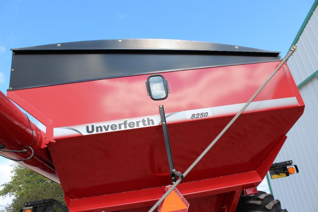 Unverferth 8250 grain cart