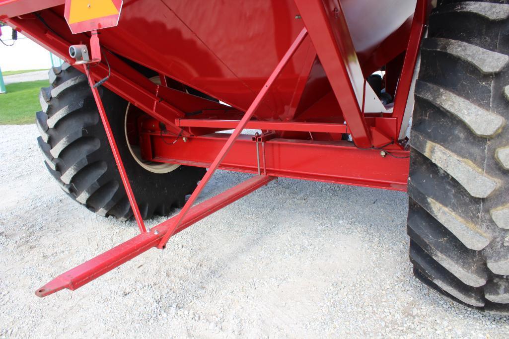 Unverferth 8250 grain cart