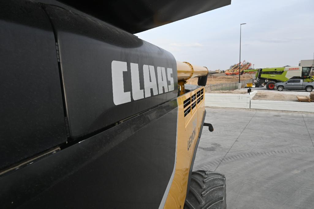 2015 Lexion 760TT 4wd combine