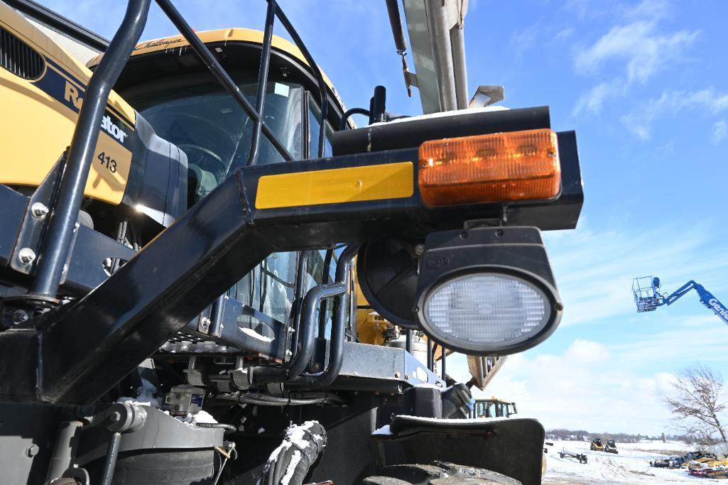 2016 Ag-Chem RoGator RG1300B self-propelled applicator