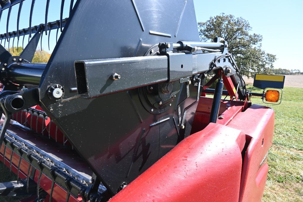 2016 Case-IH 3020 TerraFlex 30' platform