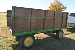 John Deere 6'x12' barge wagon