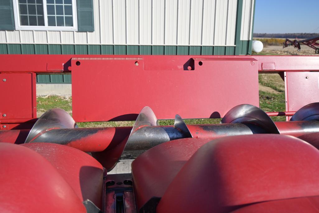 2012 Case-IH 3408 8 row 30" corn head