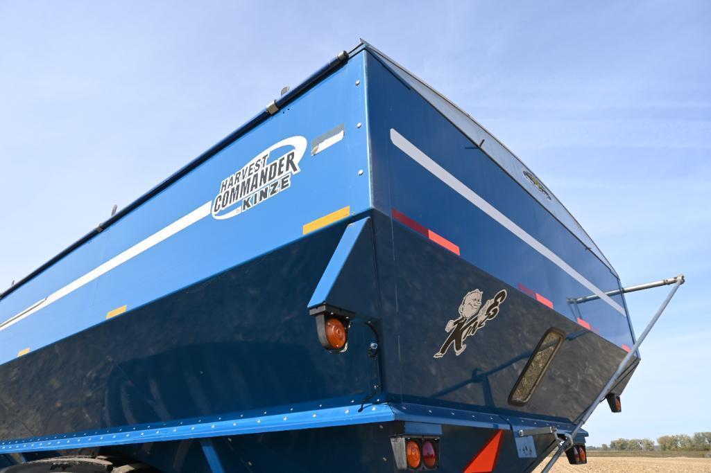 2008 Kinze 1050 grain cart