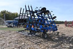 DMI Tiger-Mate II 32' field cultivator