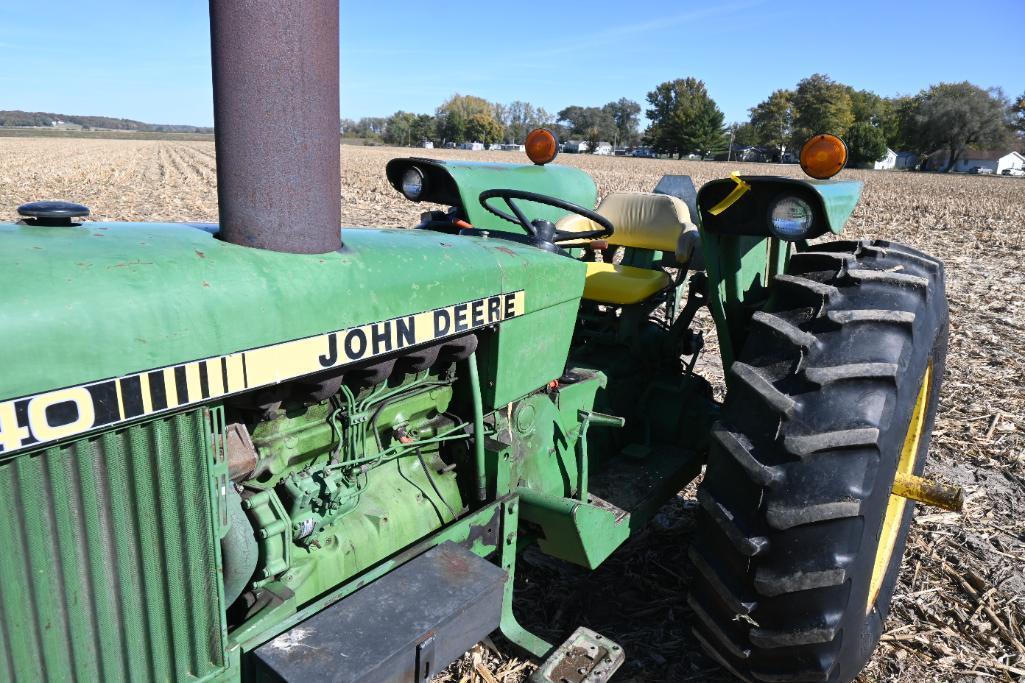 1979 John Deere 2640 2wd tractor