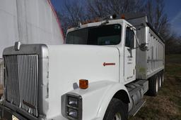 1989 International 9300 grain truck
