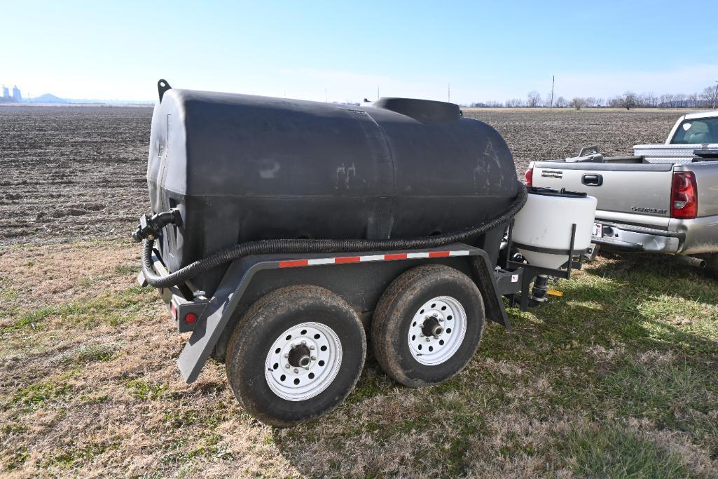 Enduraplas 800 gal. tender trailer