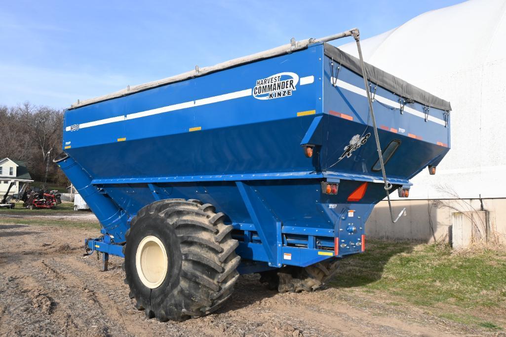 2007 Kinze 850 grain cart