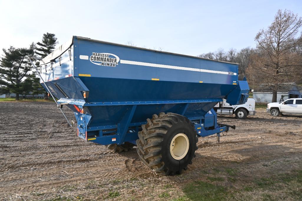 2007 Kinze 850 grain cart