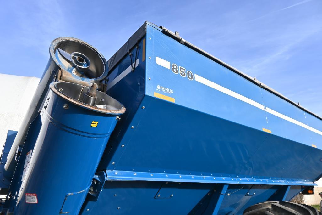 2007 Kinze 850 grain cart