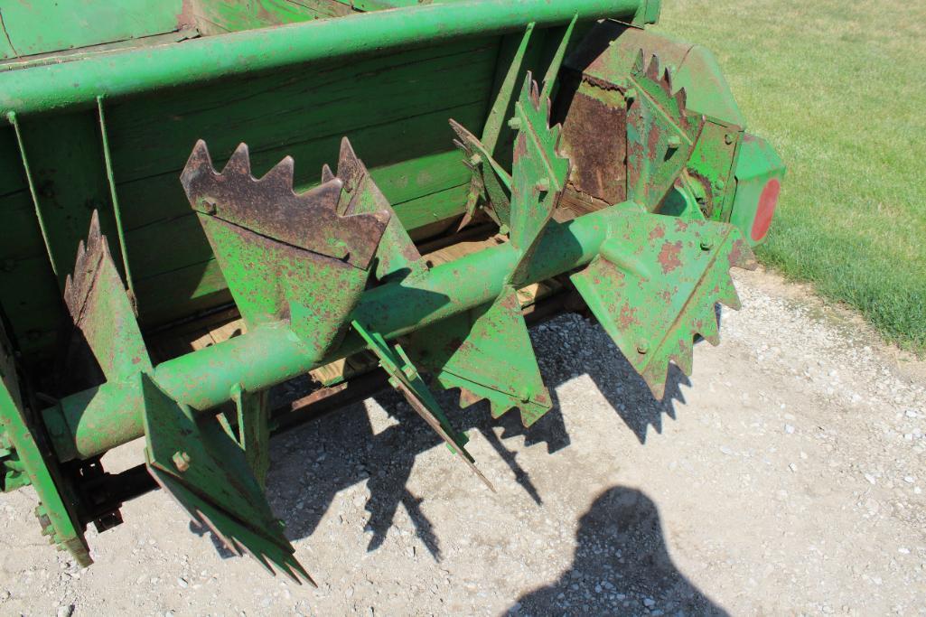 John Deere 40 manure spreader