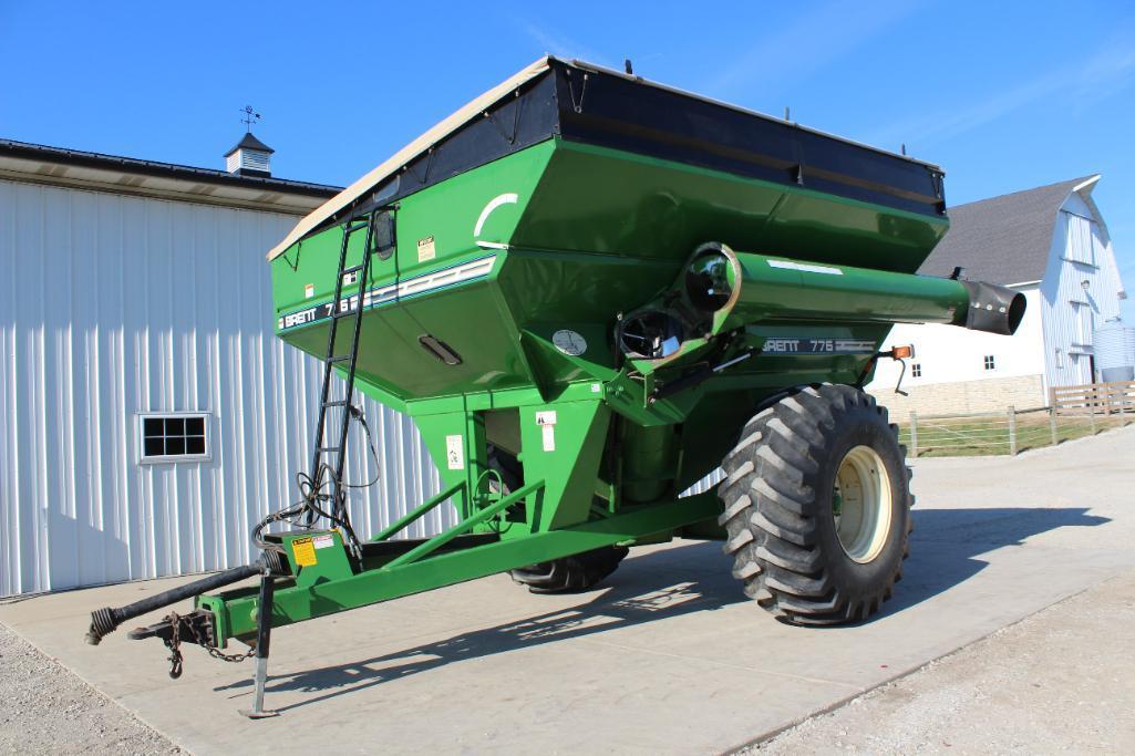 Brent 776 grain cart