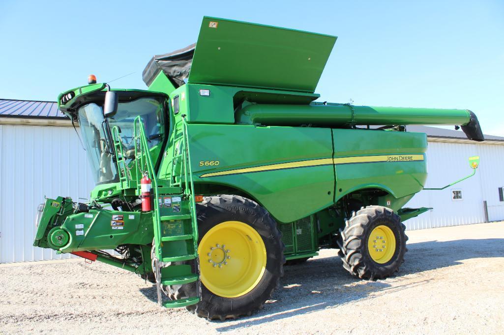 2015 John Deere S660 4wd combine