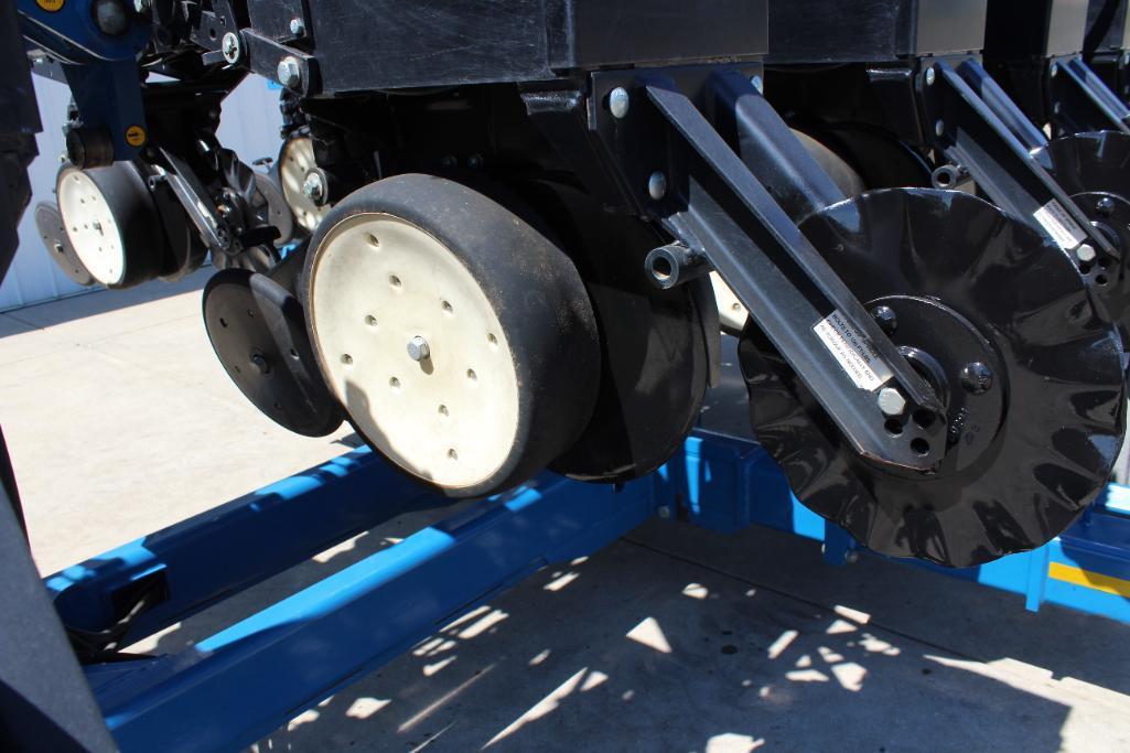 Kinze 3600 12/24 planter