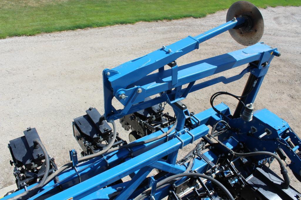 Kinze 3600 12/24 planter