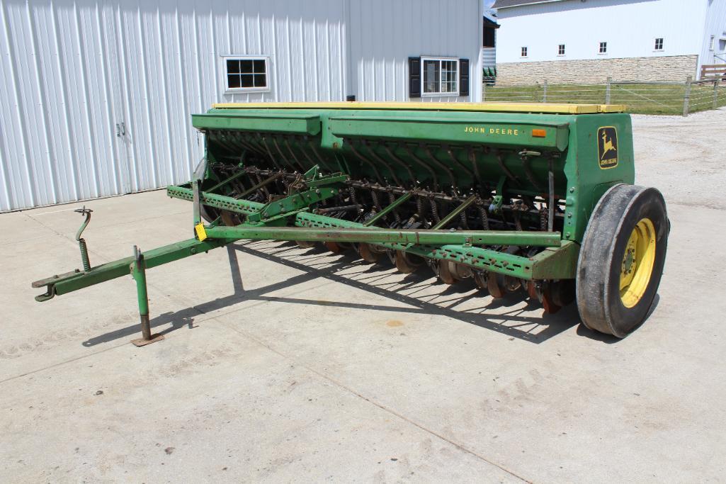 John Deere 8300 12' drill