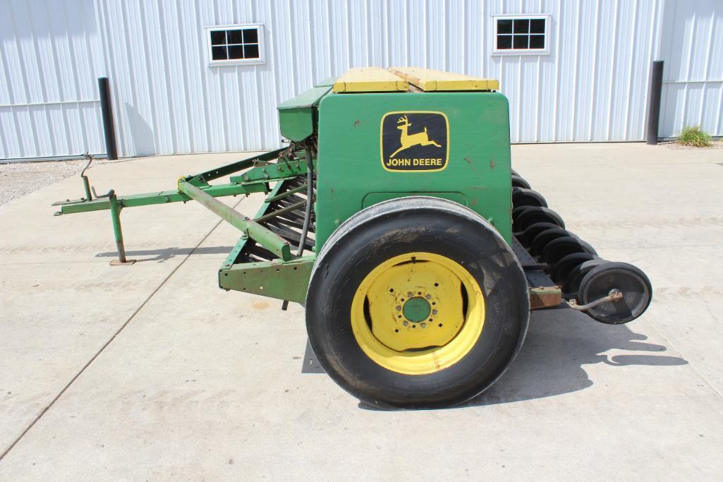 John Deere 8300 12' drill