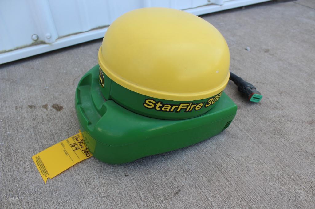 John Deere StarFire 3000 receiver