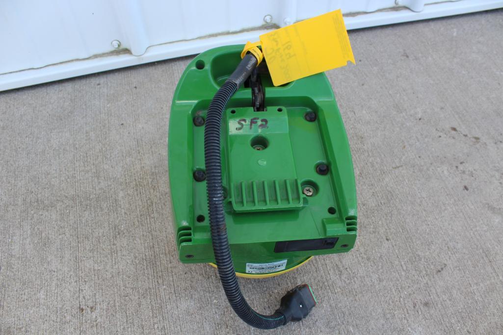 John Deere StarFire 3000 receiver