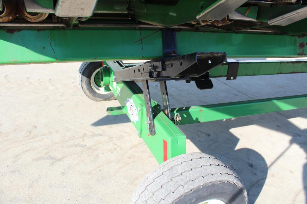 2013 John Deere 608C 8 row 30" corn head