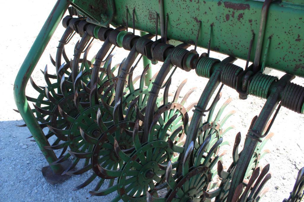 John Deere 400 30' 3-pt. rotary hoe