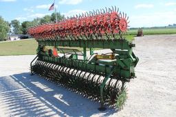 John Deere 400 30' 3-pt. rotary hoe