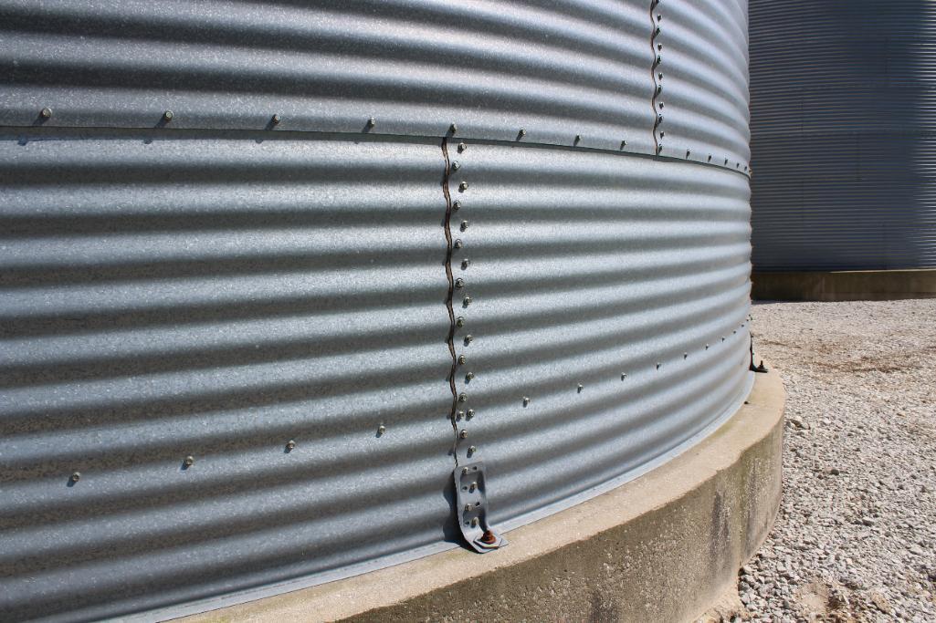 Brock 7-ring 30' grain bin