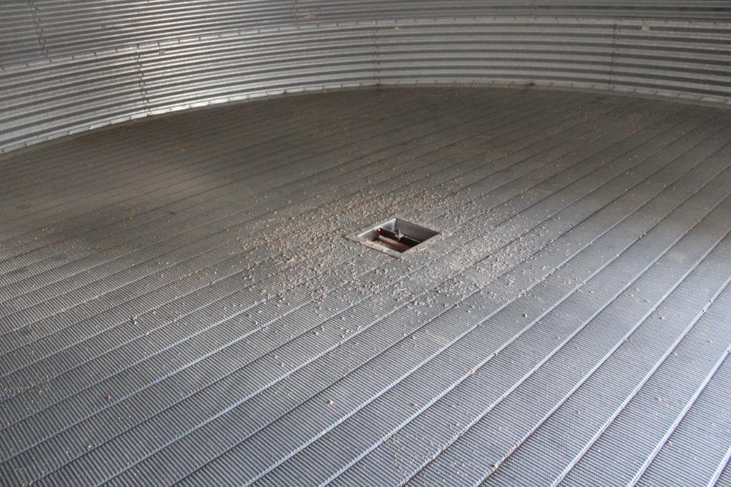 Brock 7-ring 30' grain bin