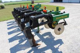 John Deere 2100 inline ripper