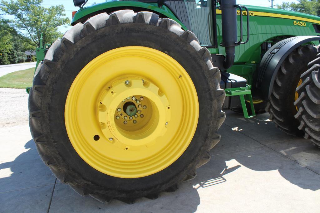 2009 John Deere 8430 MFWD tractor