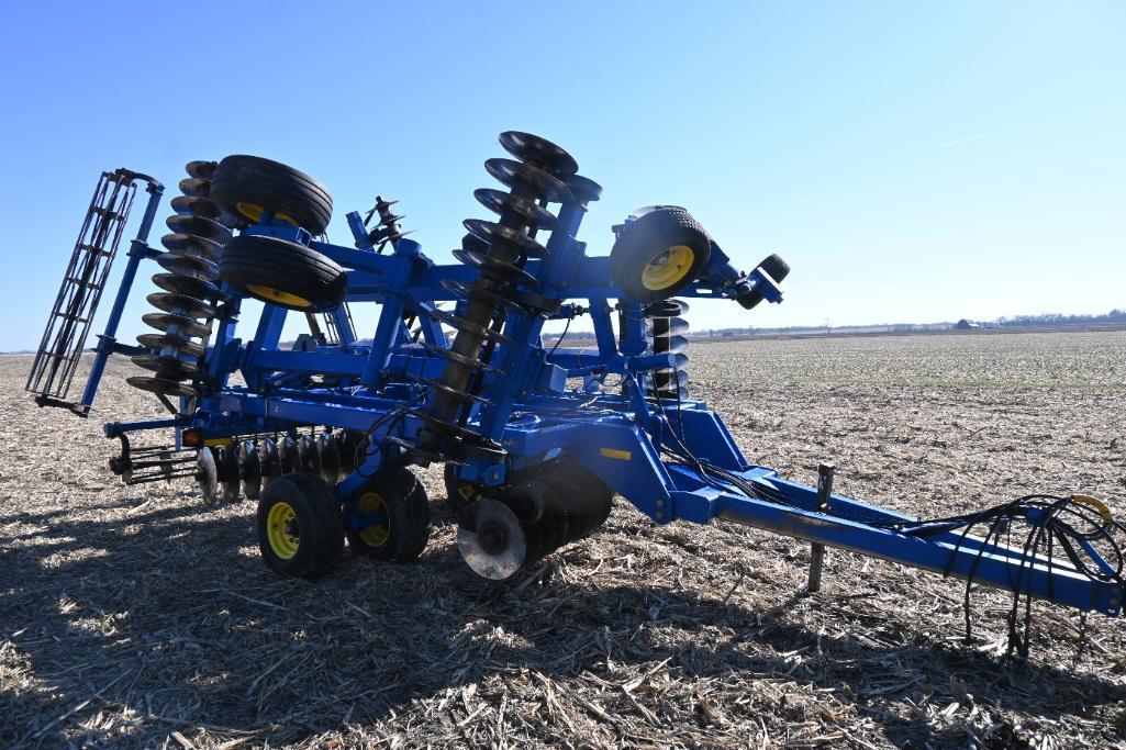 Landoll 7431 23' vertical tillage tool