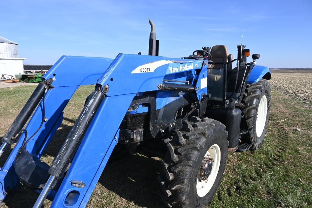 2007 New Holland T6030 MFWD tractor