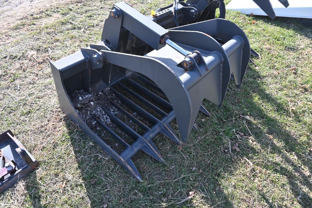 84" rock bucket, skid steer hookups