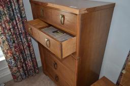 5-Drawer dresser & matching vanity