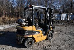 Caterpillar P5000 LP forklift