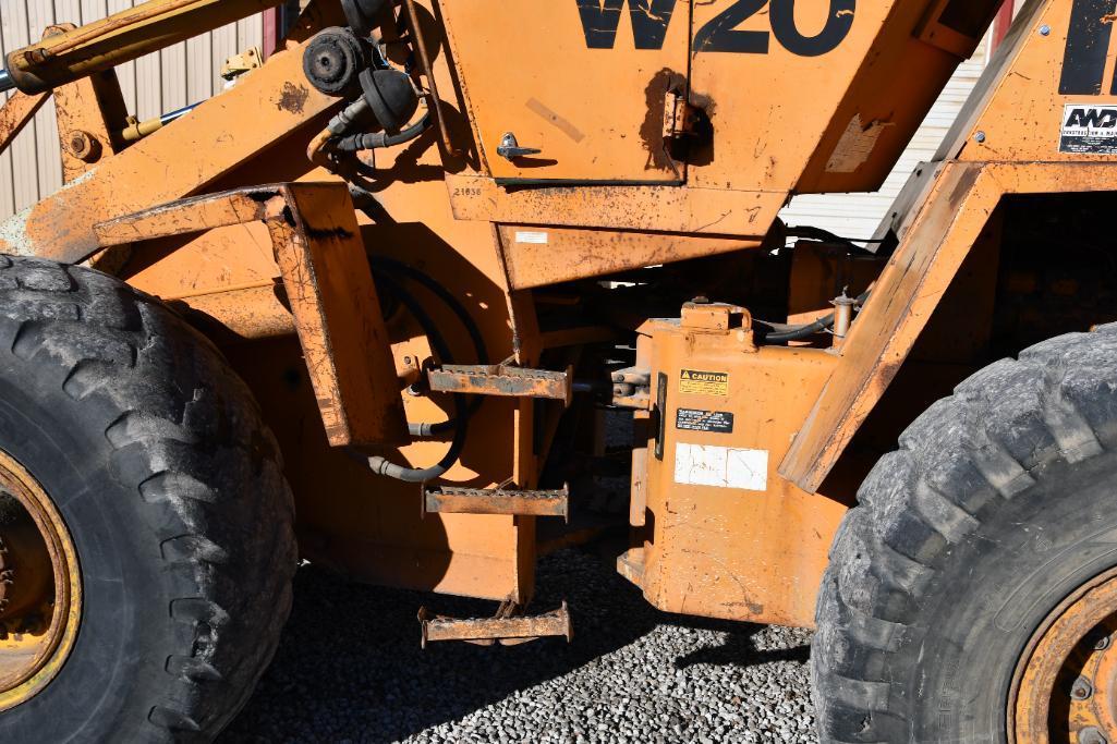 Case W20 wheel loader