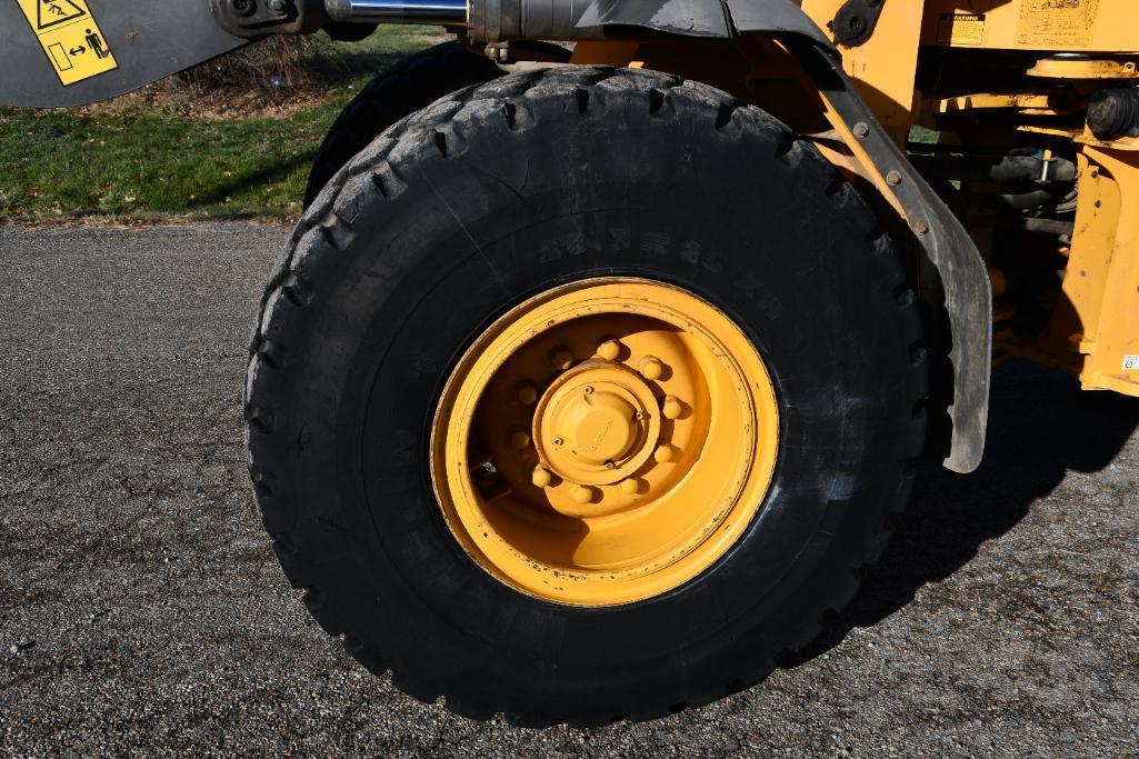 2005 Volvo L60E wheel loader