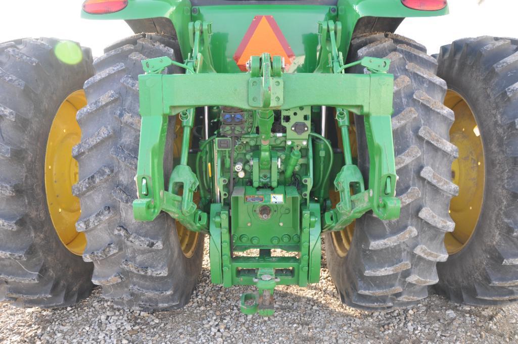 2013 John Deere 7230R MFWD tractor