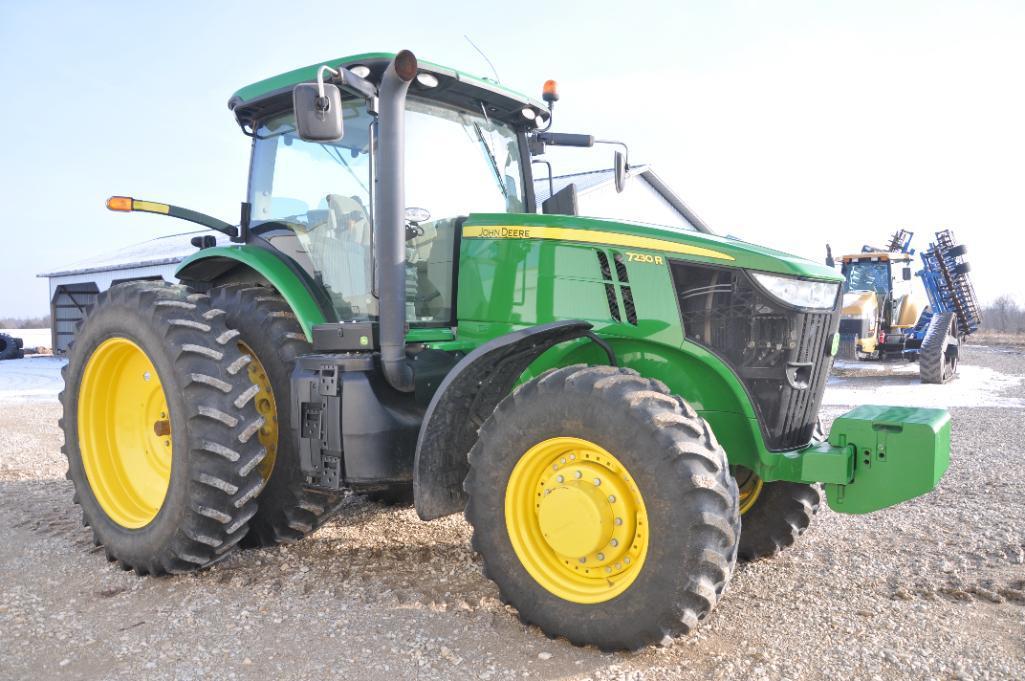 2013 John Deere 7230R MFWD tractor