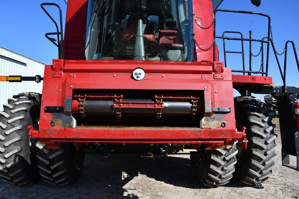 2018 Case-IH 7240 4wd combine