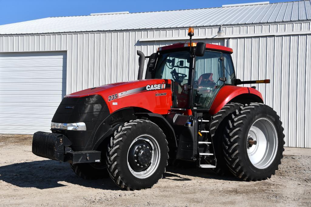 2012 Case-IH Magnum 235 MFWD tractor