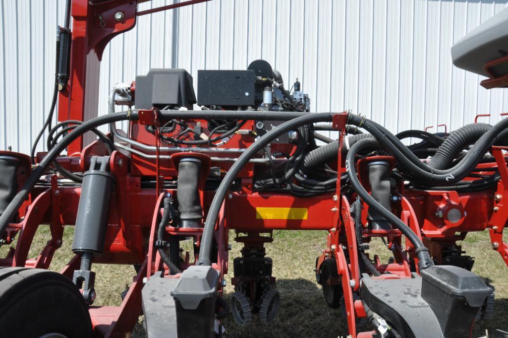 2022 Case-IH 2150 12 row 30" planter