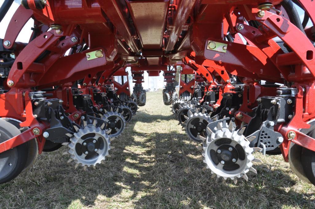 2022 Case-IH 2150 12 row 30" planter