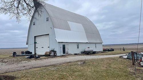 Tract 4 - 3.0 surveyed acres+/- with Home, Outbuildings, Grain Bins