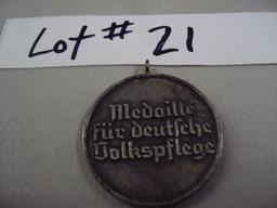 LADIES AUXILLARY MEDAL WITH NAZI EMBLEM (VERY HARD TO FIND)